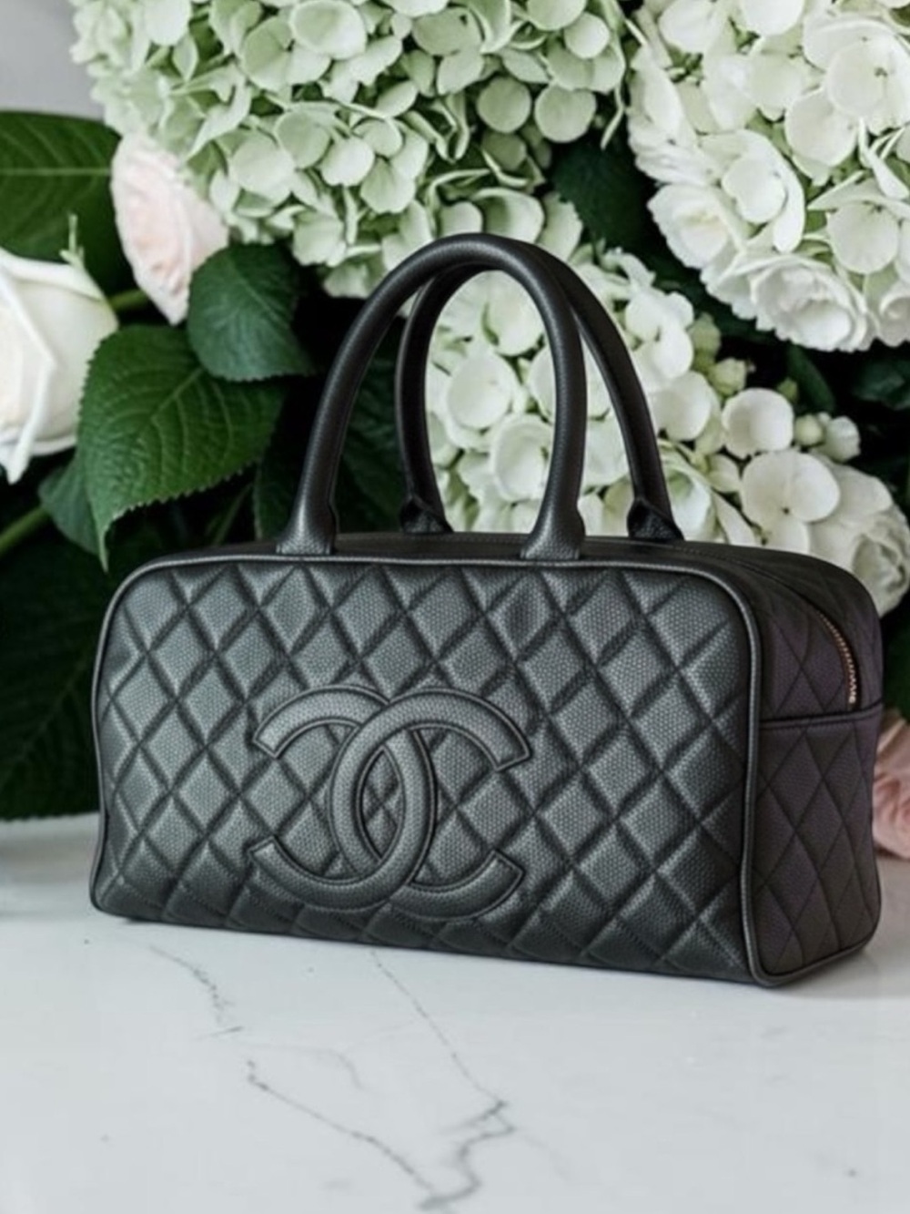 Chanel vintage Timeless CC Caviar Bowling bowler Bag